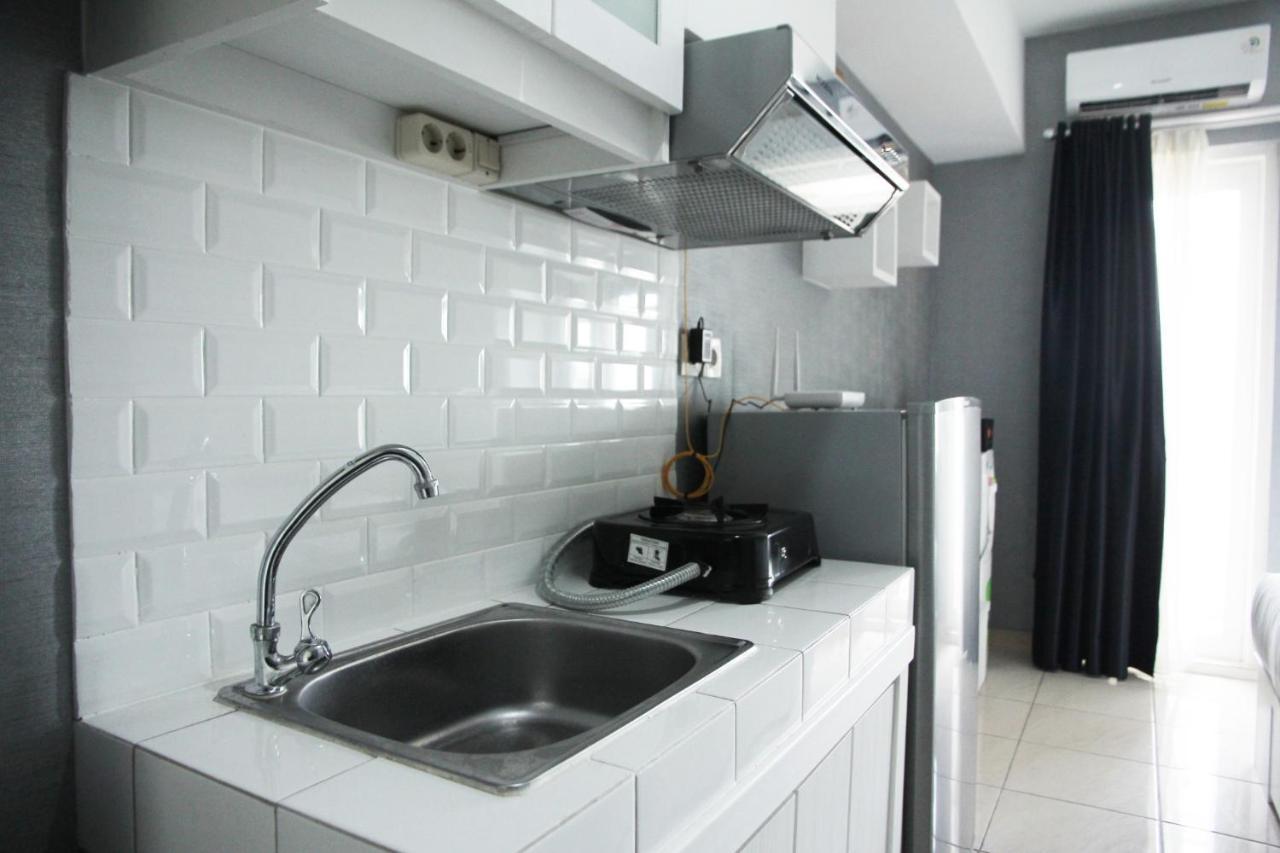 Modern And Comfortable Studio Apartment Springlake Summarecon Near Summarecon By Travelio Bekasi Luaran gambar